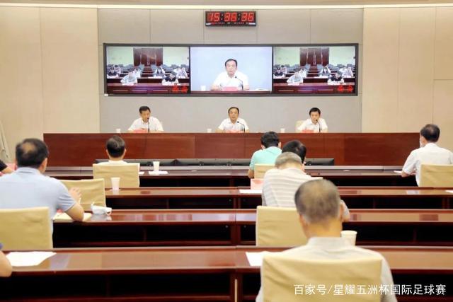 张家齐再掀热议，亲子关系引发网络热搜潮